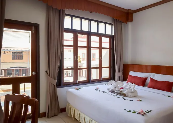 Tony Resort